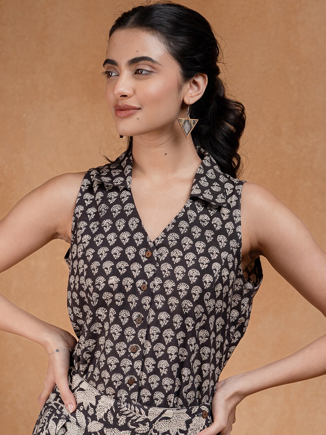 

OKHAI Floral Printed Cotton Blouson Top, Black