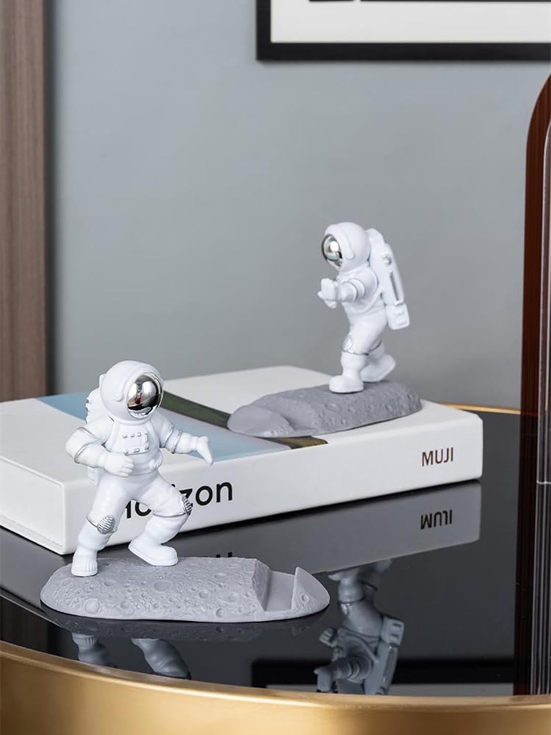 

Street27 White & Silver Toned Textured Astronaut Mobile Stand Figurine Showpiece