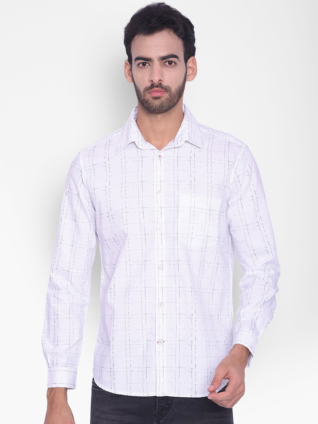 

Crimsoune Club Slim Fit Checked Spread Collar Pure Cotton Casual Shirt, White