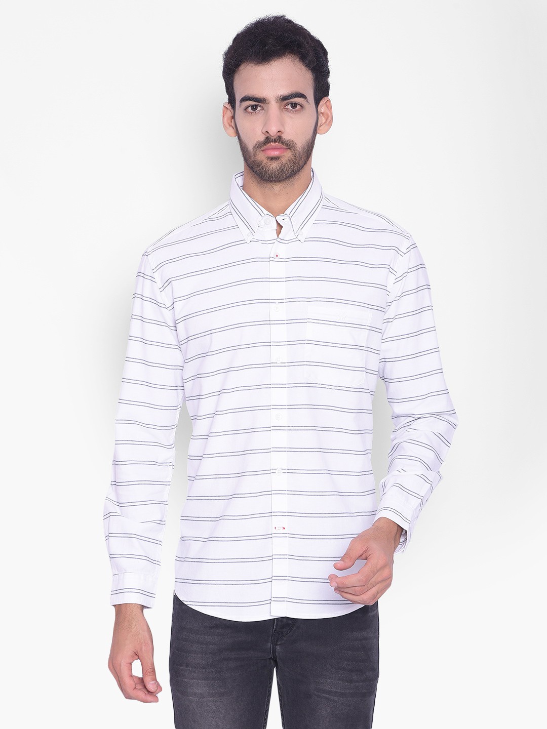 

Crimsoune Club Slim Fit Horizontal Striped Opaque Pure Cotton Casual Shirt, White