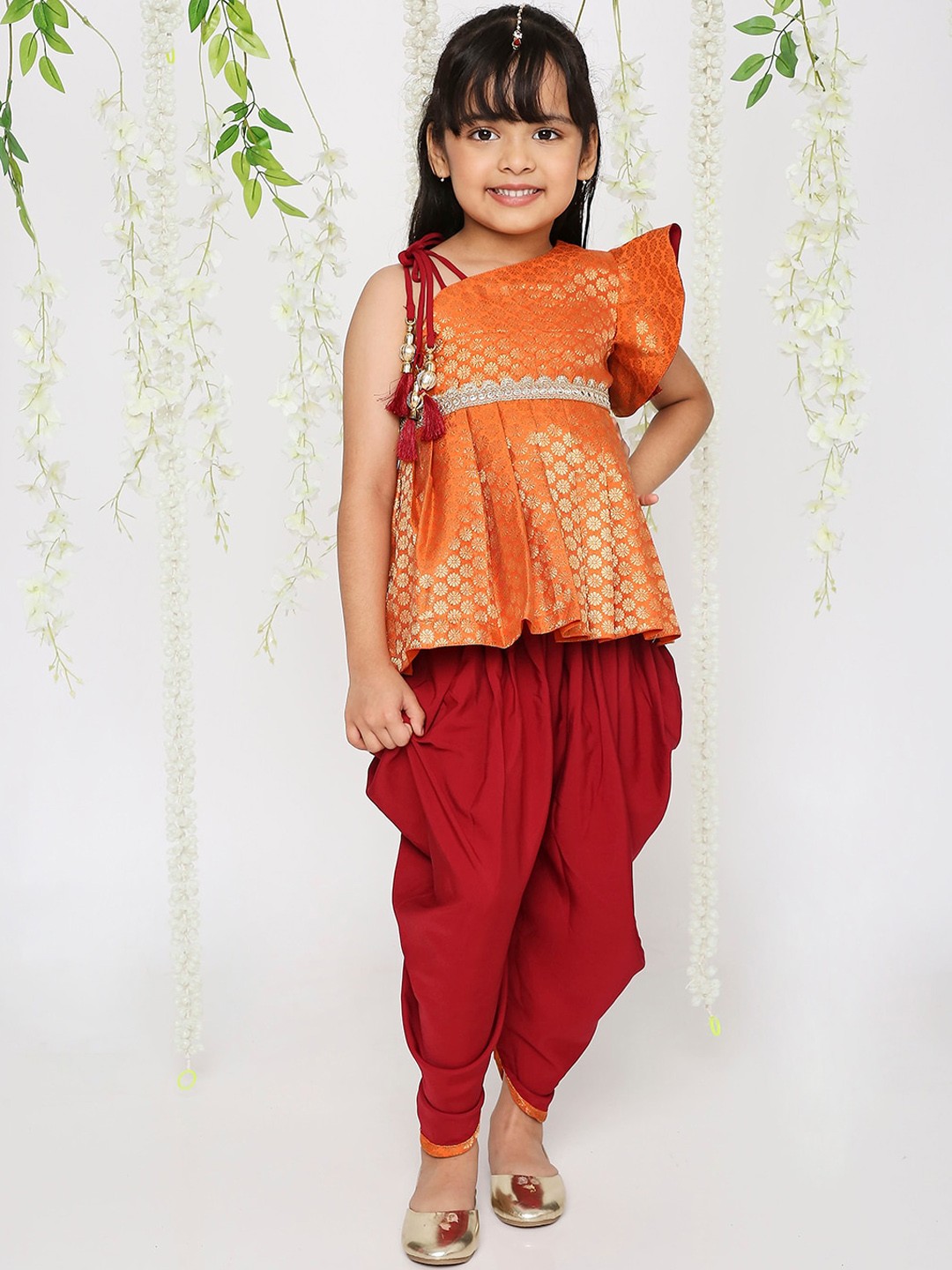 

KID1 Girls Ethnic Motifs Empire Kurti with Dhoti Pants, Orange