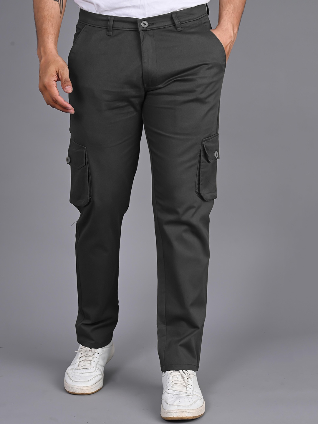 

FUBAR Men Relaxed Slim Fit Easy Wash Cargos Trousers, Grey