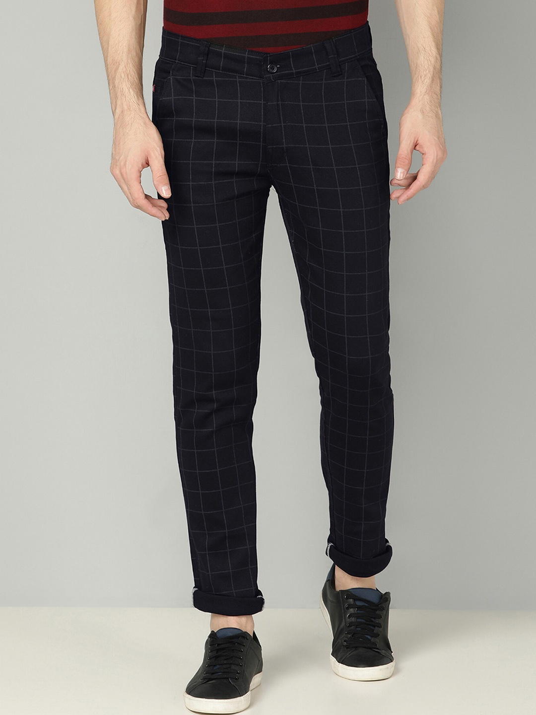 

FUBAR Men Checked Relaxed Slim Fit Easy Wash Regular Trousers, Black