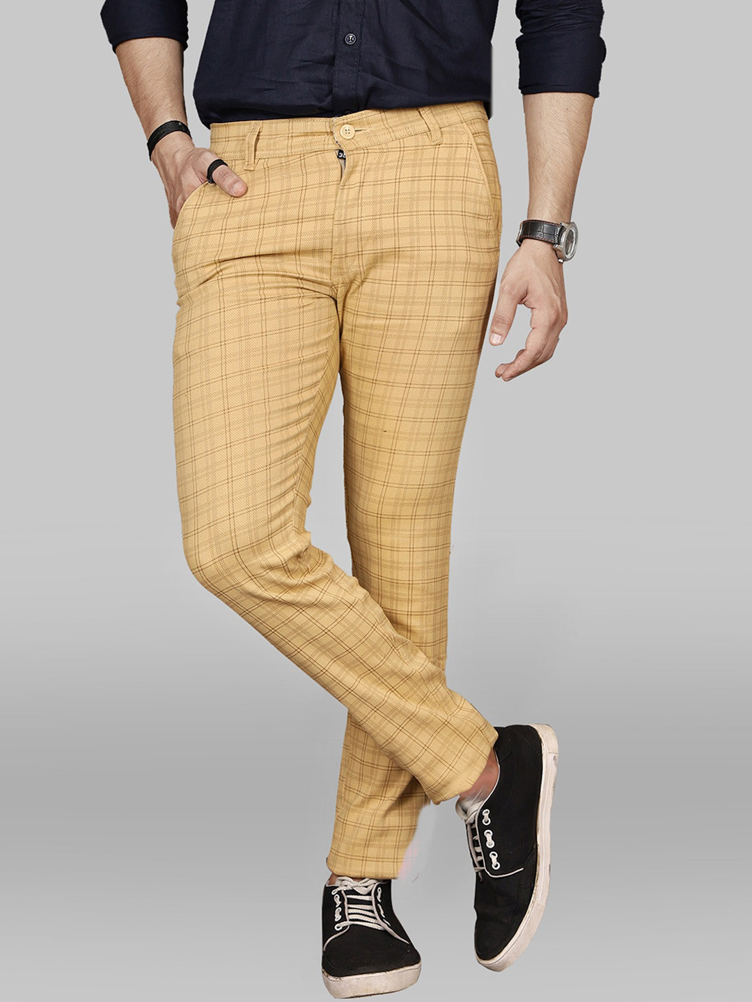 

FUBAR Men Checked Relaxed Slim Fit Easy Wash Regular Trousers, Cream