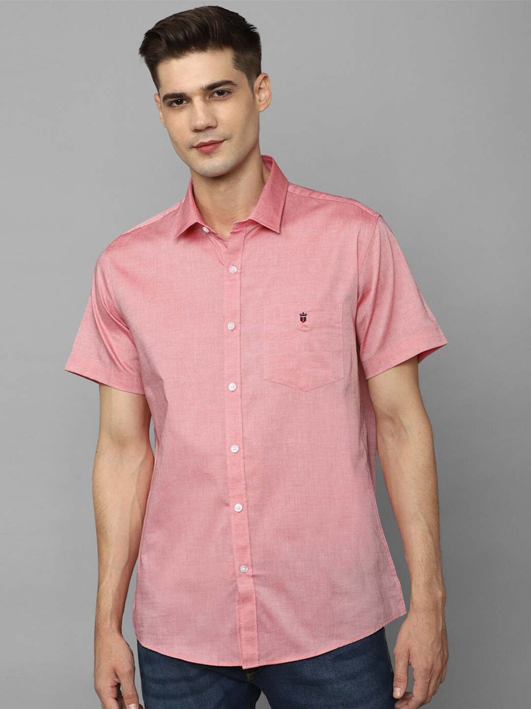 

Louis Philippe Sport Slim Fit Spread Collar Pure Cotton Casual Shirt, Pink