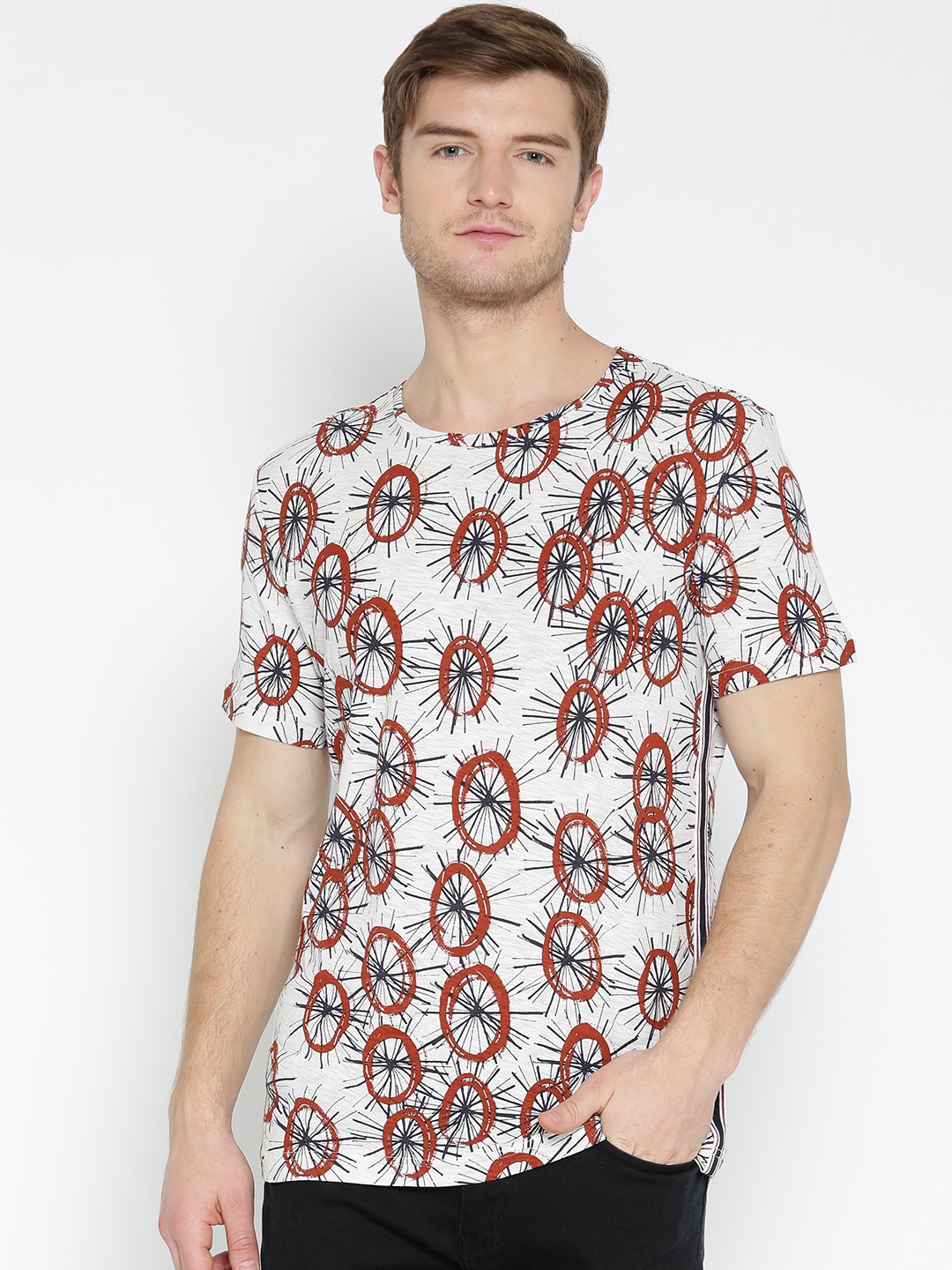 

Antony Morato Men Off-White & Rust Red Printed Round Neck T-shirt