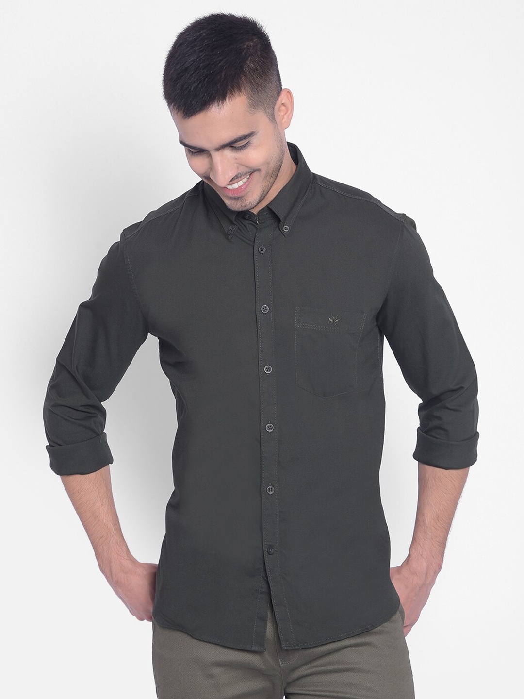 

Crimsoune Club Button-Down Collar Slim Fit Classic Cotton Casual Shirt, Olive