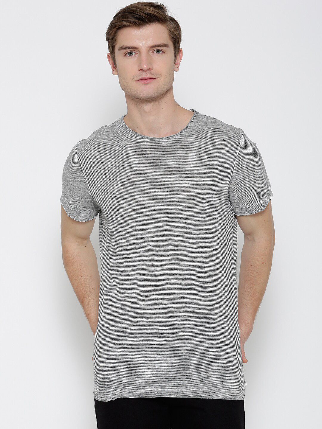 

Antony Morato Men Black & Off-White Striped Round Neck T-shirt