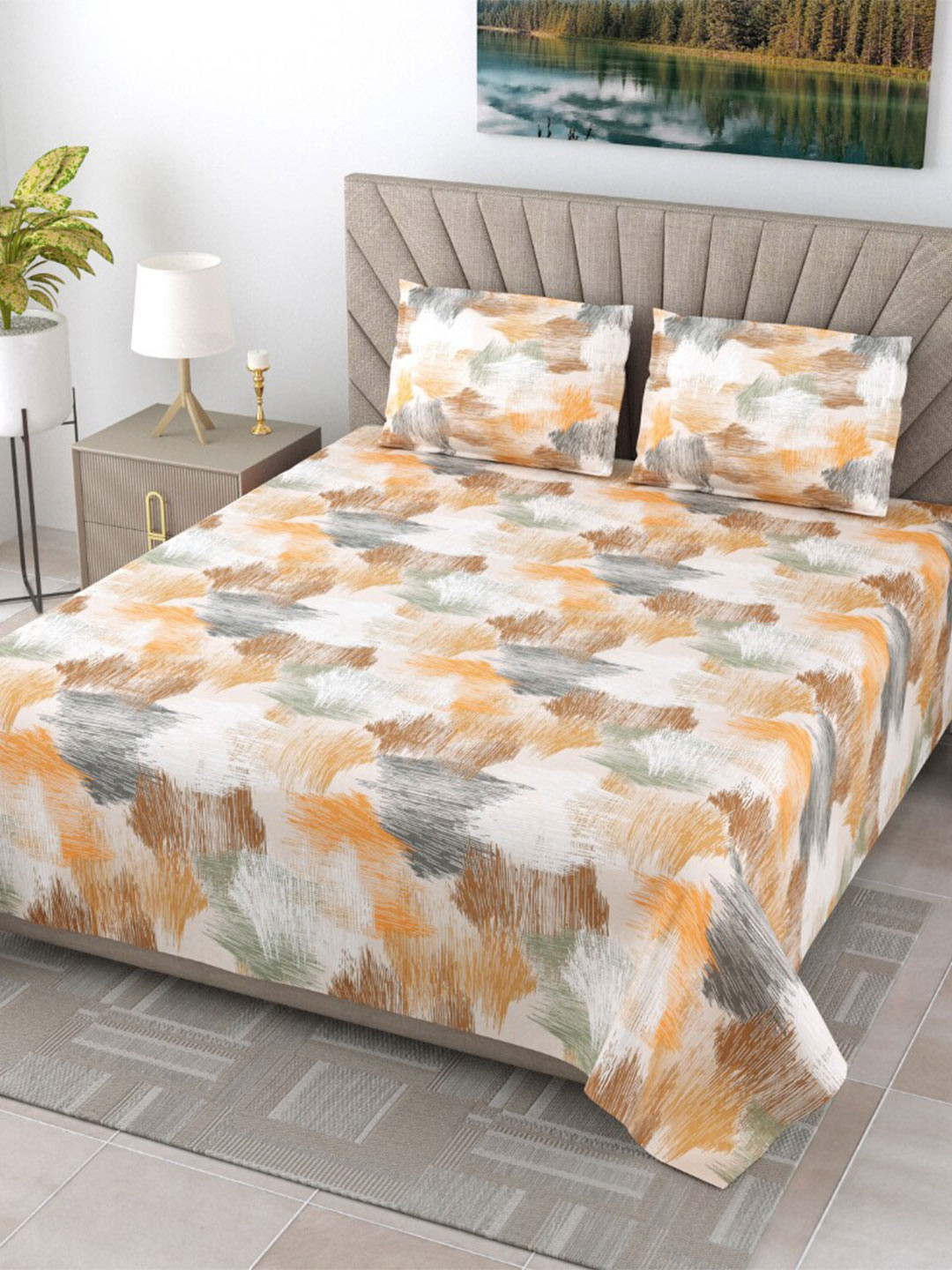 

EasyGoods Kasa Orange & White 250 TC King Bedsheet With 2 Pillow Covers