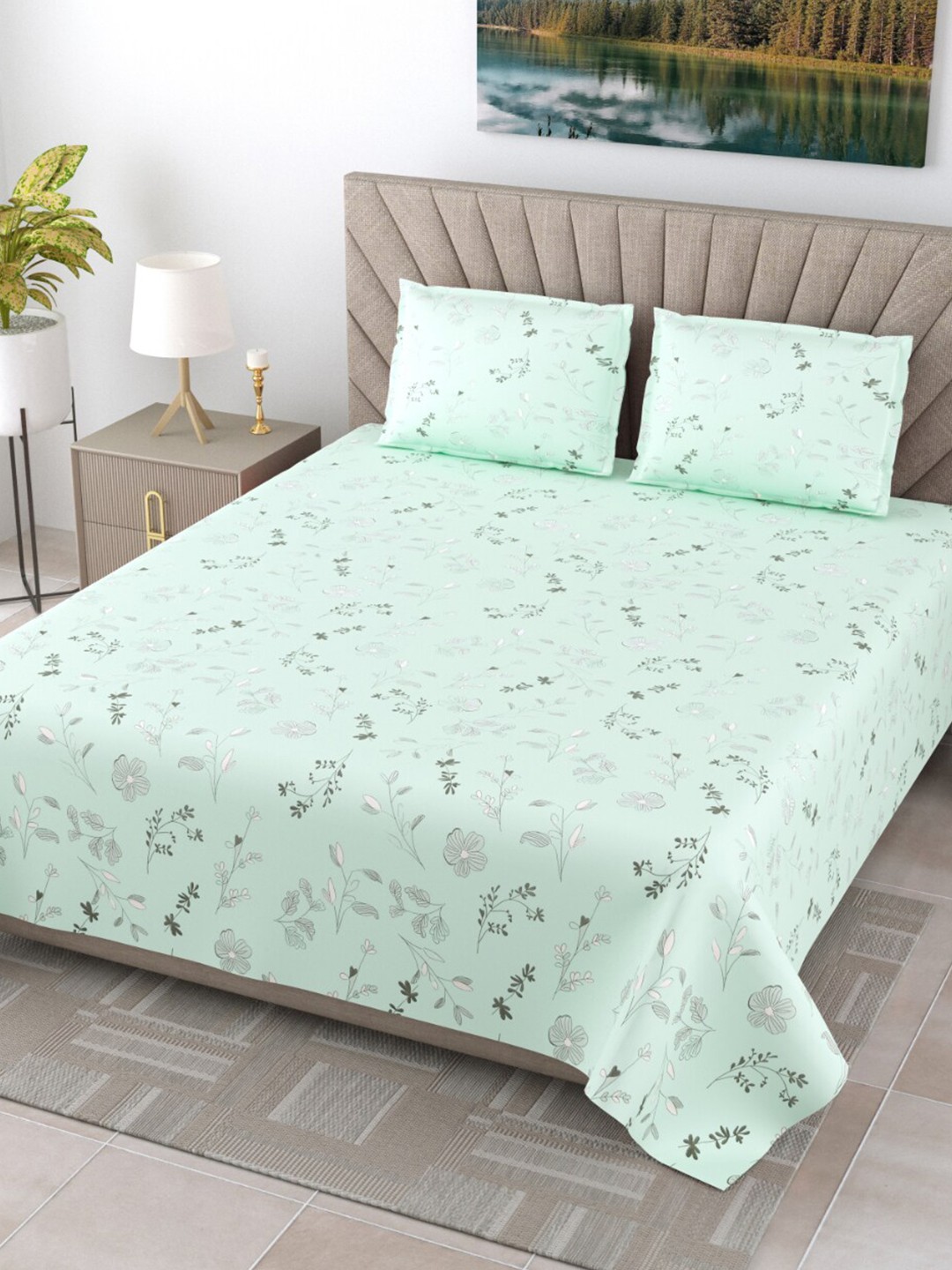 

EasyGoods Kasa Green & White Floral 250 TC King Bedsheet With 2 Pillow Covers