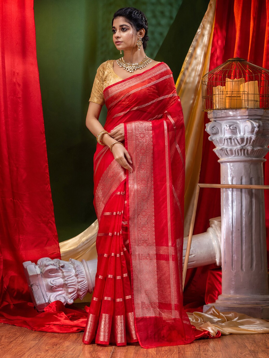 

HOUSE OF BEGUM Ethnic Motifs Woven Design Zari Organza Banarasi Saree, Red