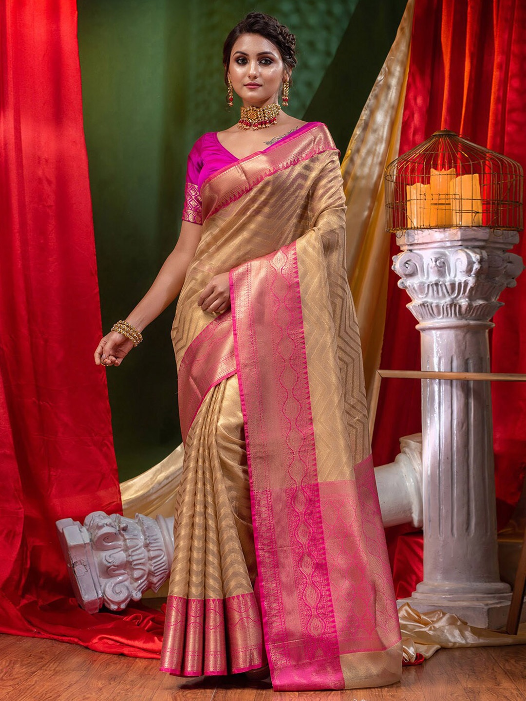 

HOUSE OF BEGUM Ethnic Motif Woven Design Zari Banarasi Saree, Beige