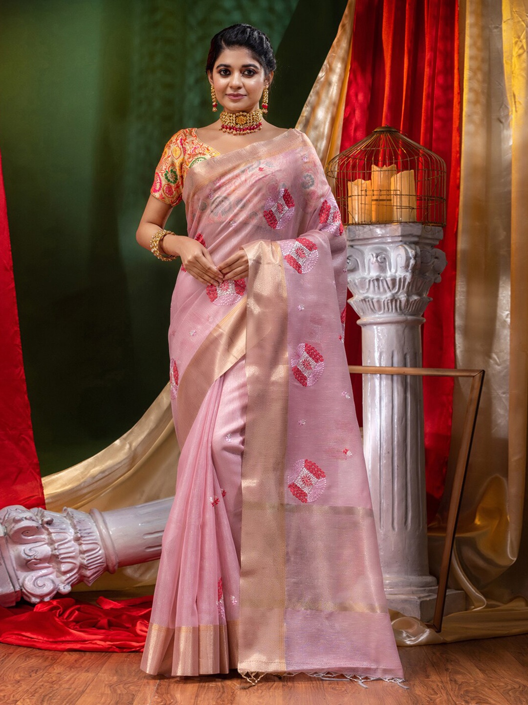 

HOUSE OF BEGUM Ethnic Motifs Zari Pure Linen Saree, Pink