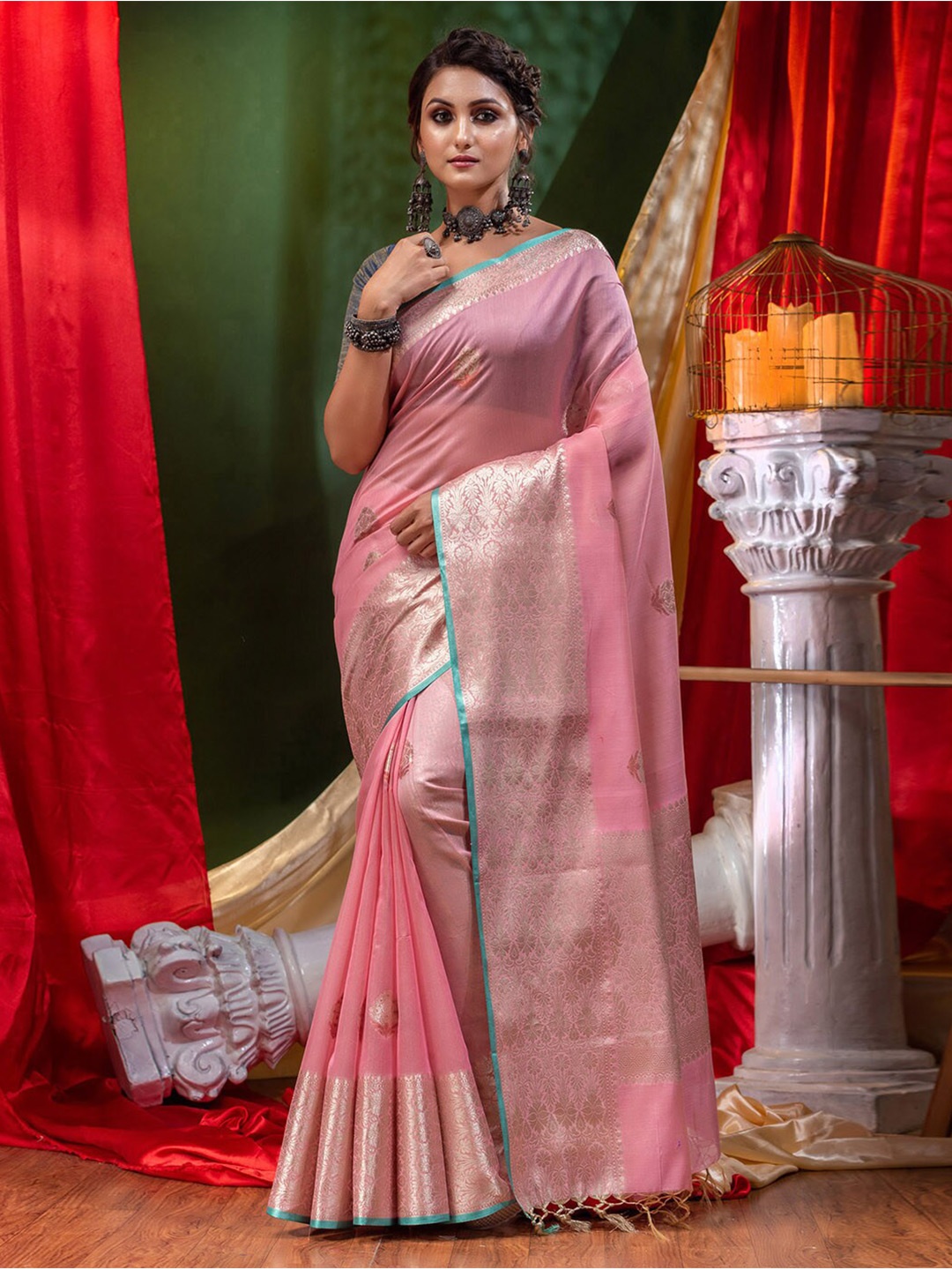 

HOUSE OF BEGUM Ethnic Motifs Woven Design Zari Pure Cotton Banarasi Saree, Pink