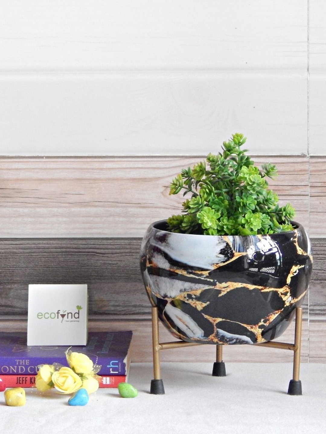 

ecofynd Set of 2 Printed Metal Planter With Stand, Black