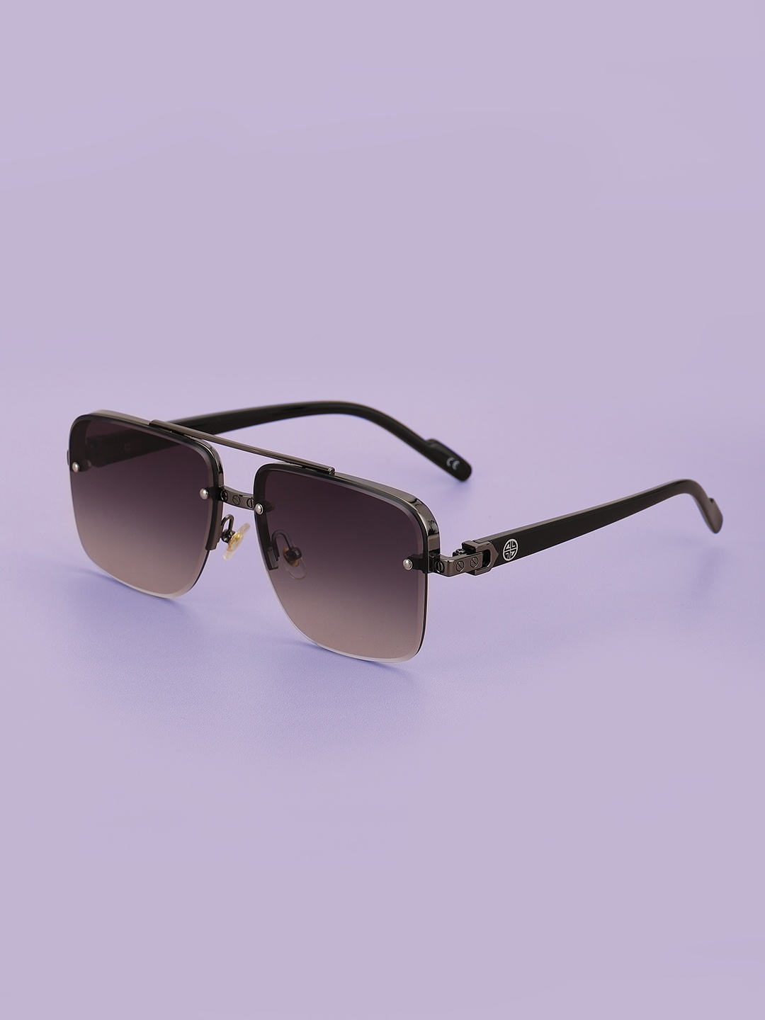 

Carlton London Men Grey Lens & Gunmetal-Toned Rectangle Sunglasses with UV Protected Lens, Black