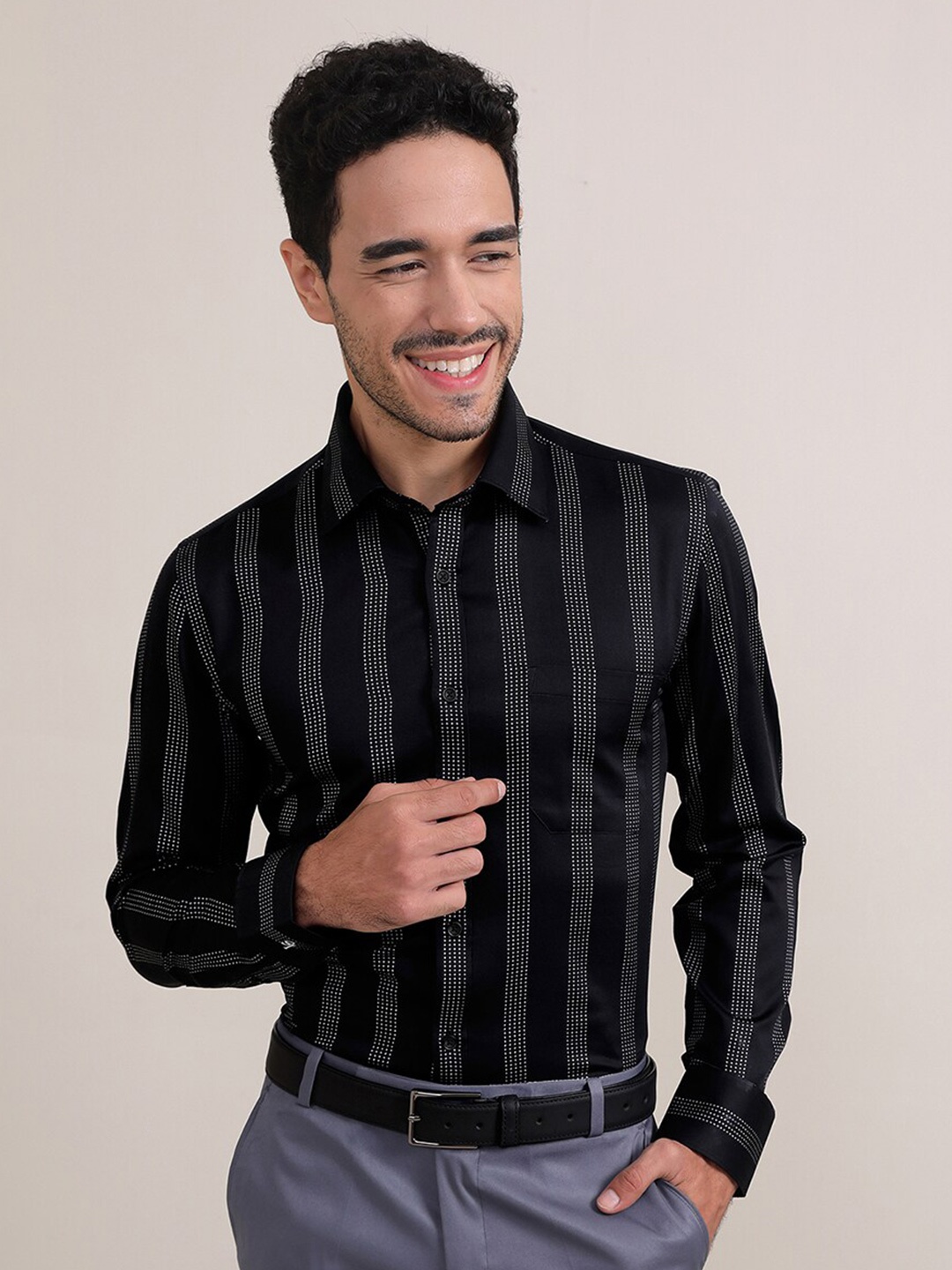 

LOUIS STITCH Comfort Opaque Striped Cotton Formal Shirt, Black