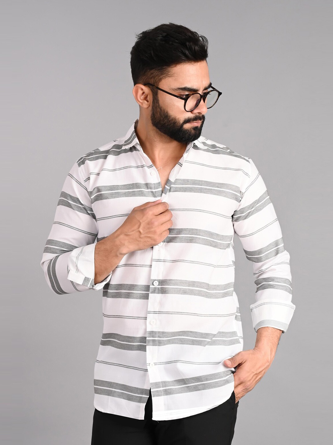 

FUBAR Slim Fit Horizontal Stripes Opaque Casual Shirt, White