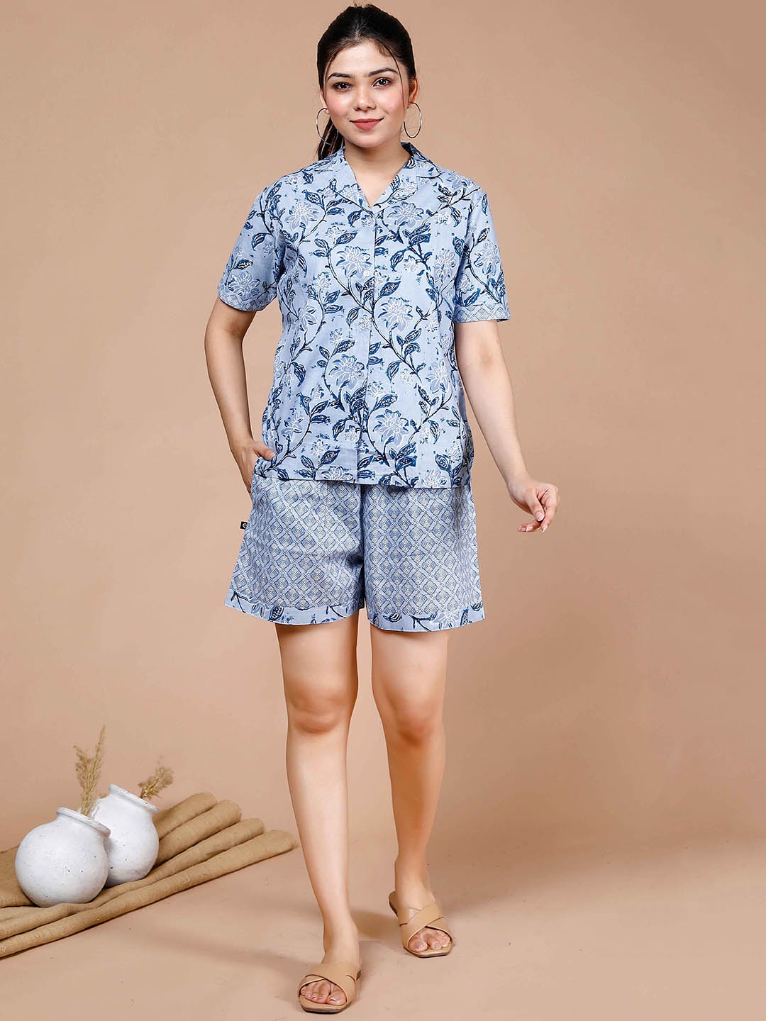 

MIRAVAN Floral Printed Pure Cotton Night Suit, Blue