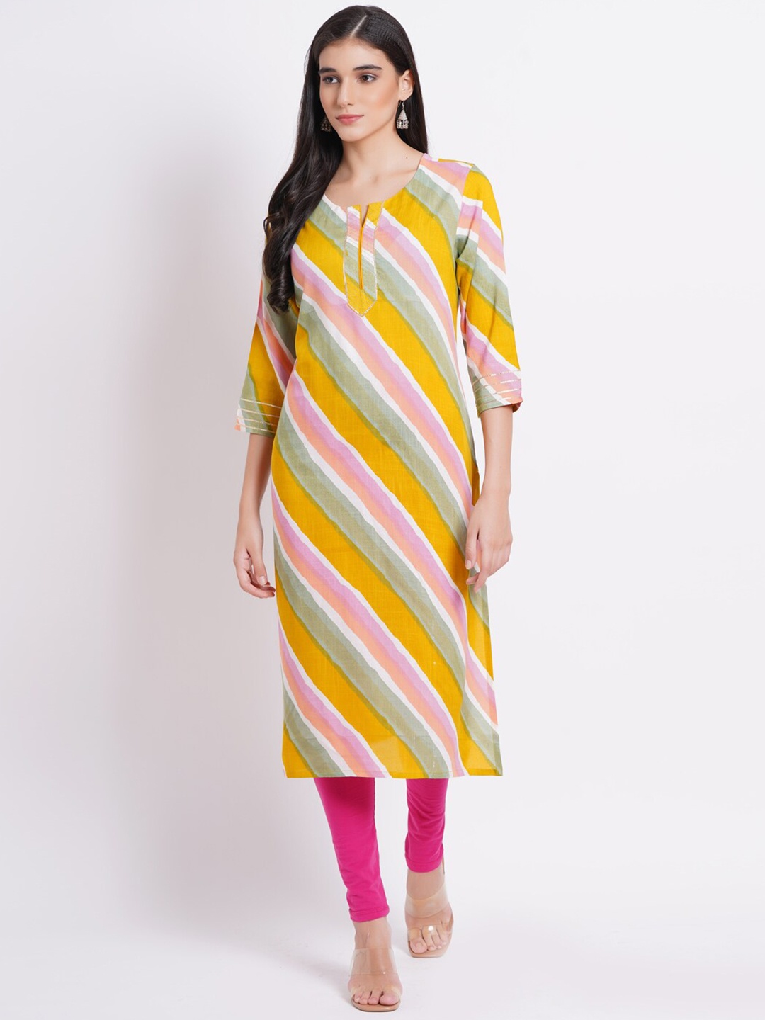 

SUTI Leheriya Printed Straight Kurta, Mustard