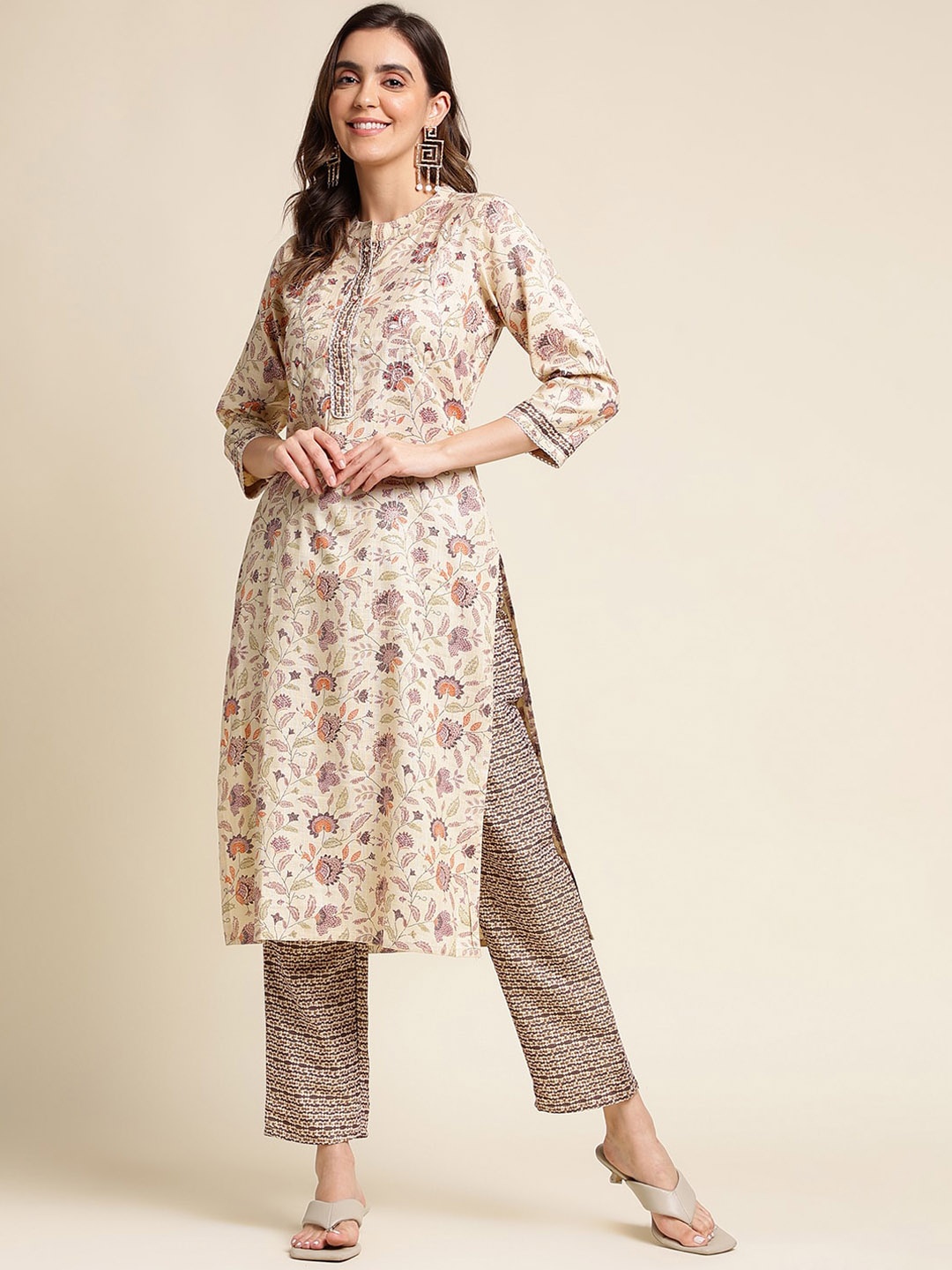 

Sangria Floral Printed Thread Work Mandarin Collar Straight Linen Kurta With Trouser, Beige