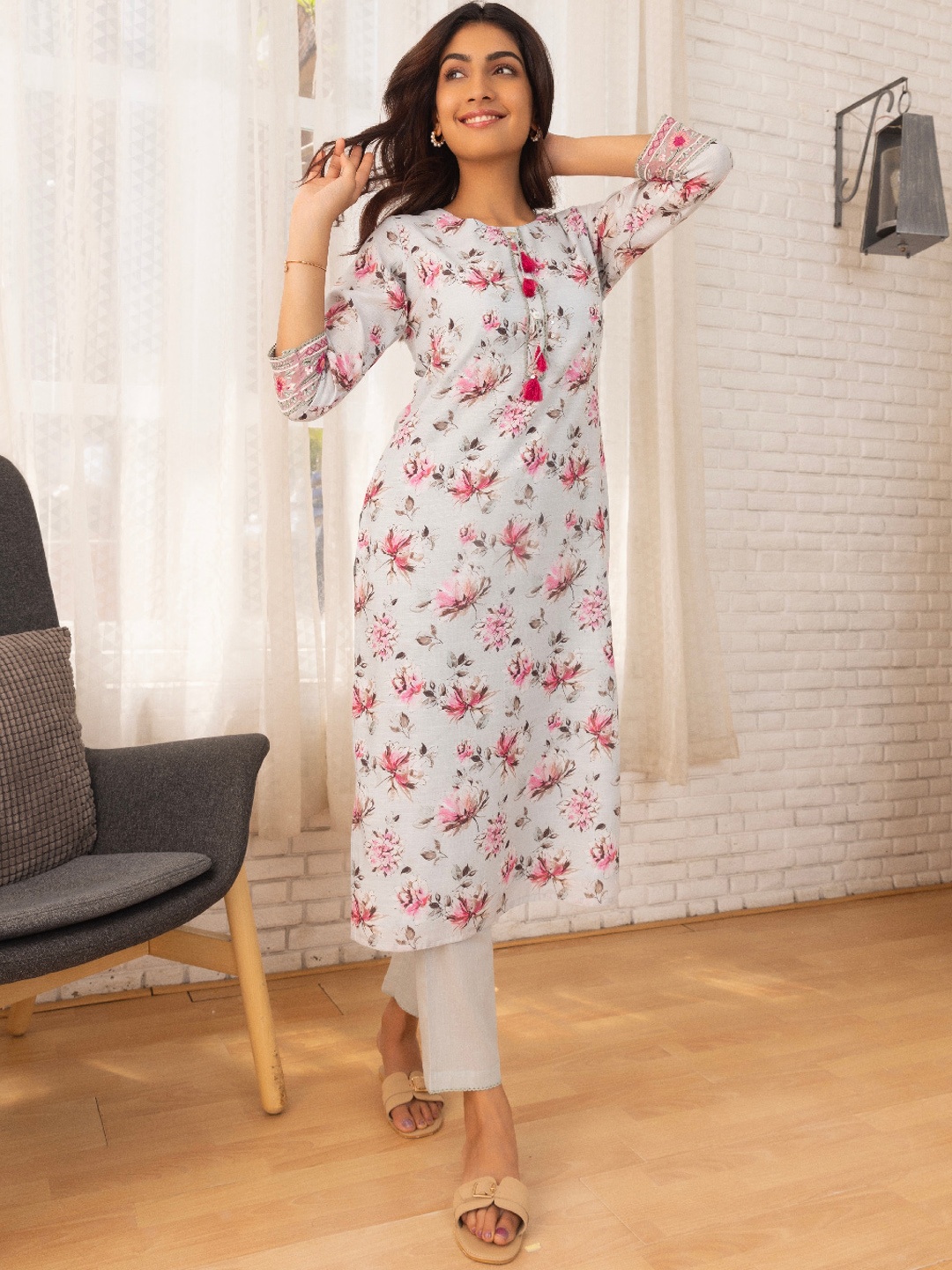 

Sangria Printed & Embroidered Straight Kurta With Trouser & Dupatta Set, Blue