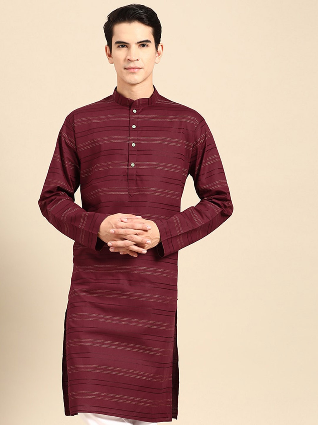 

MANQ Striped Thread Work Cotton Kurta, Maroon
