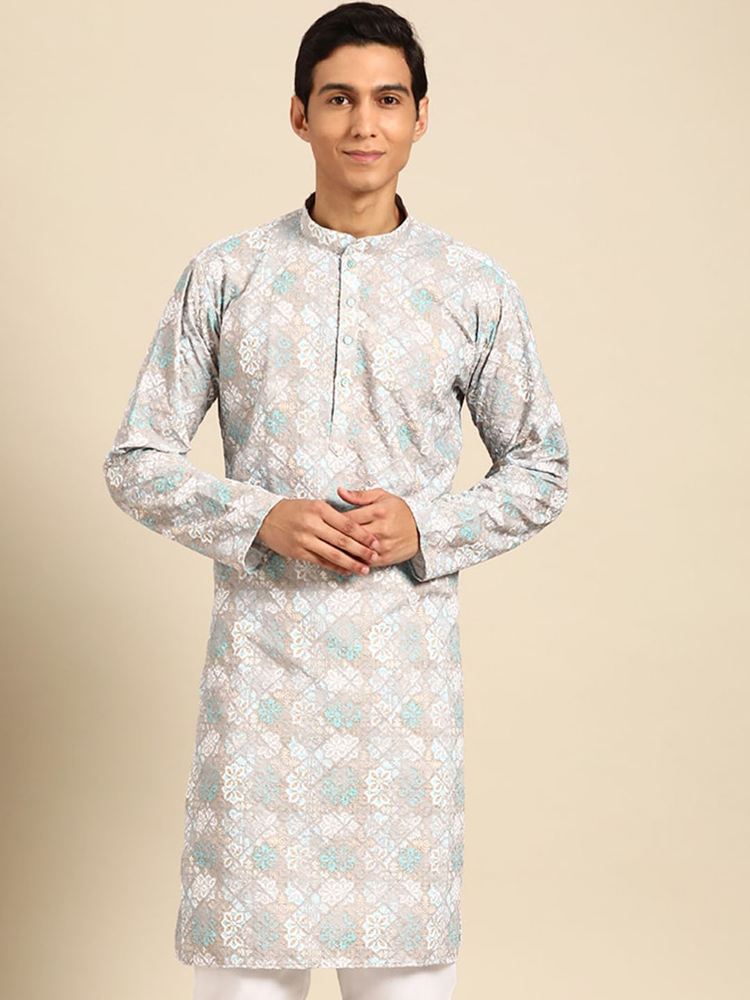 

MANQ Ethnic Motifs Embroidered Mandarin Collar Long Sleeves Straight Kurta, Grey