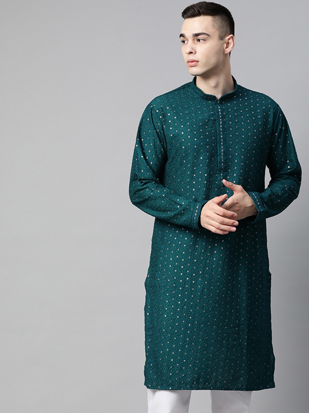

MANQ Mandarin Collar Sequinned Thread Work Cotton Kurta, Teal