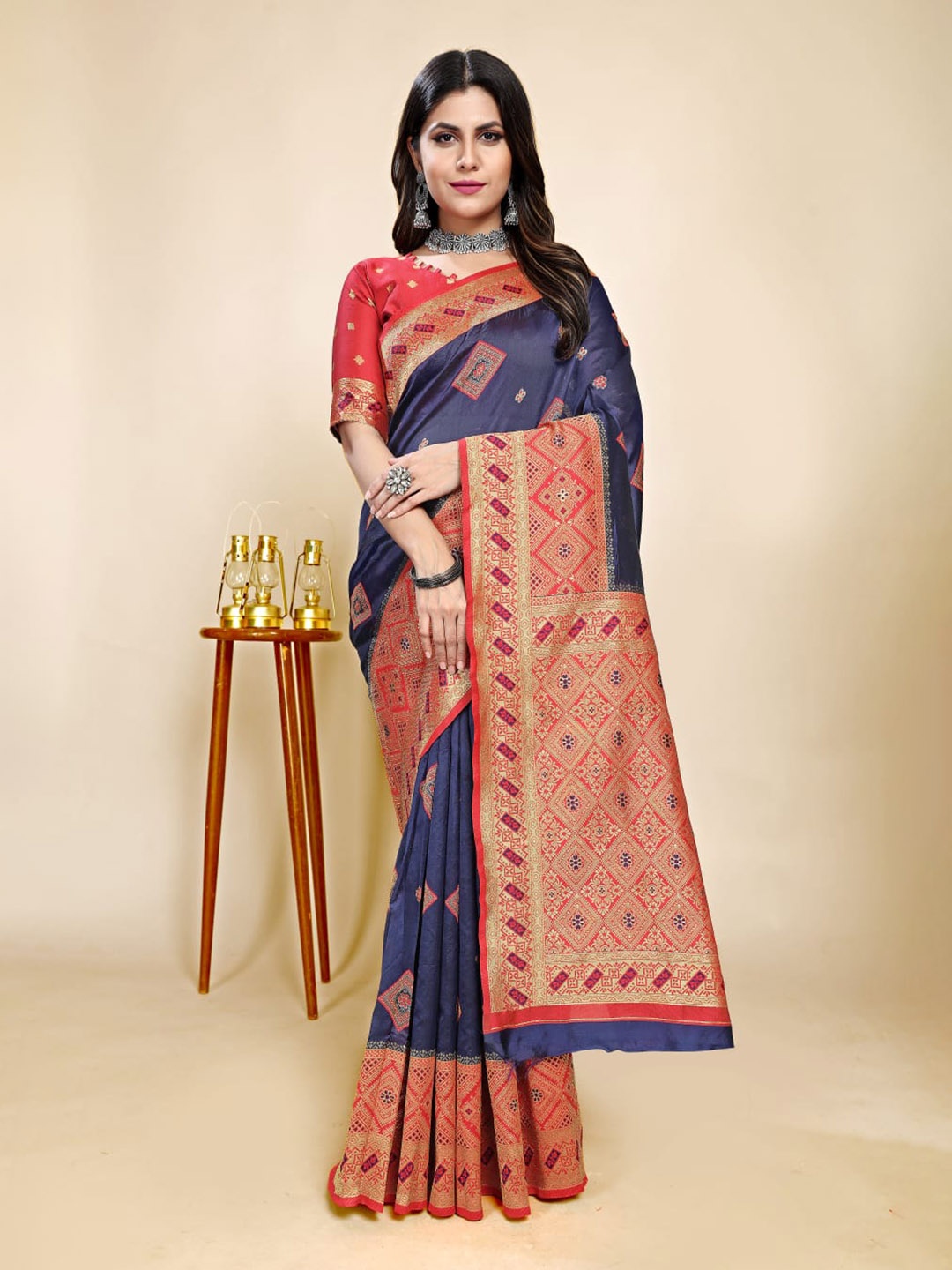 

BAESD Woven Design Zari Silk Blend Saree, Navy blue