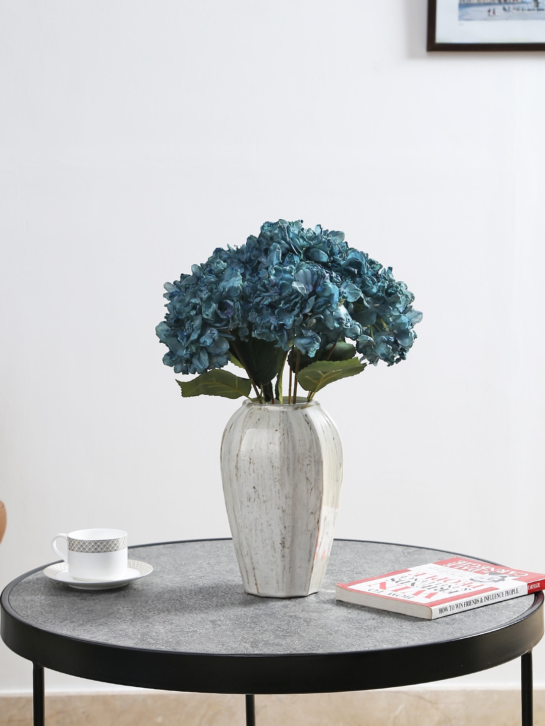 

Fourwalls Blue Hydrangea Flower Bunch With 5 Branches