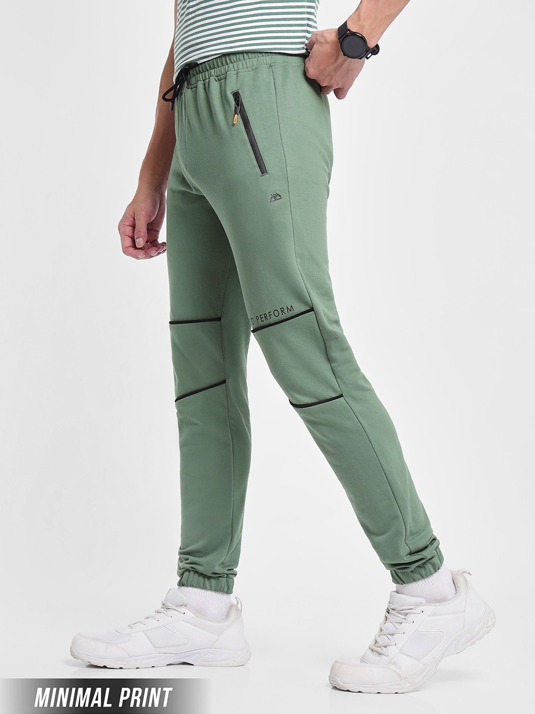 

Beyoung Men Knitted Pure Cotton Mid-Rise Joggers, Green