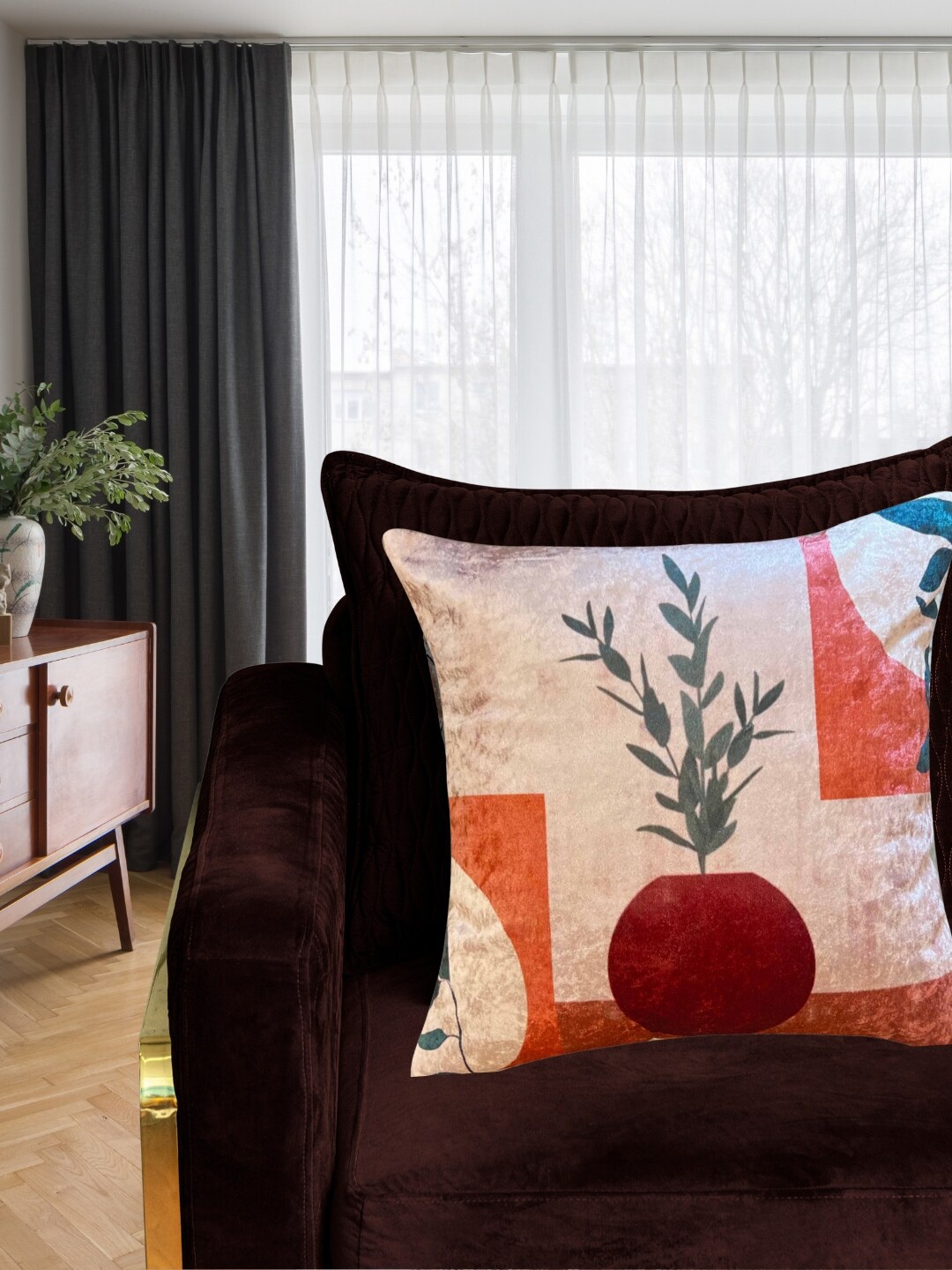

Tasseled Home Beige & Red Ethnic Motifs Square Cushion Cover
