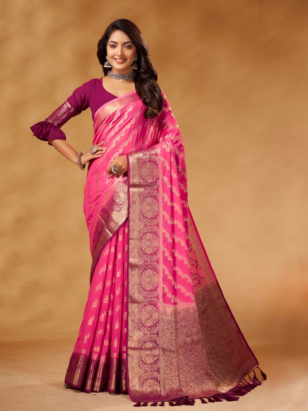 

FLOURIOUS Ethnic Motifs Woven Design Zari Pure Georgette Banarasi Saree, Pink