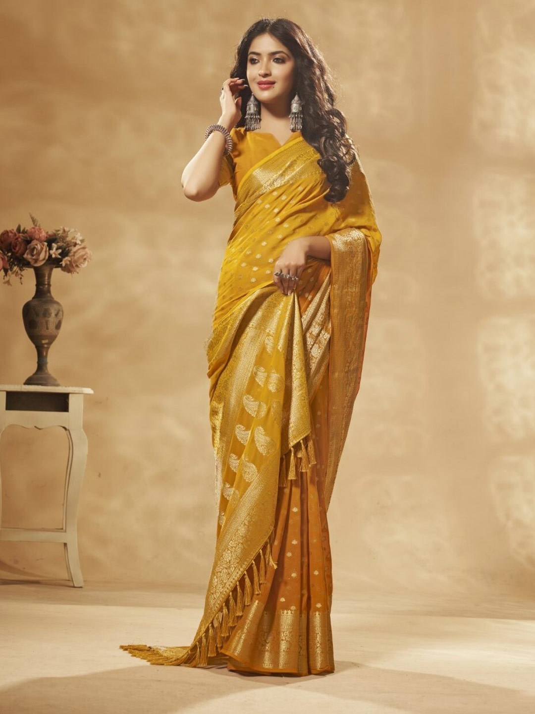 

FLOURIOUS Ethnic Motifs Woven Design Zari Pure Georgette Banarasi Saree, Yellow
