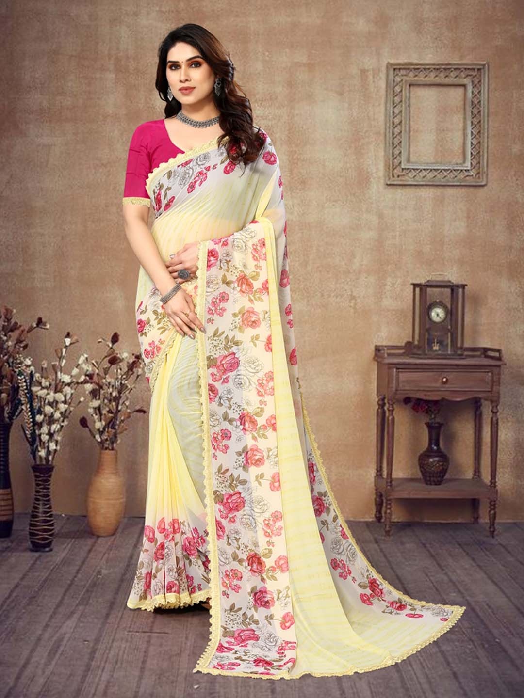 

VAIRAGEE Poly Georgette Saree, Cream
