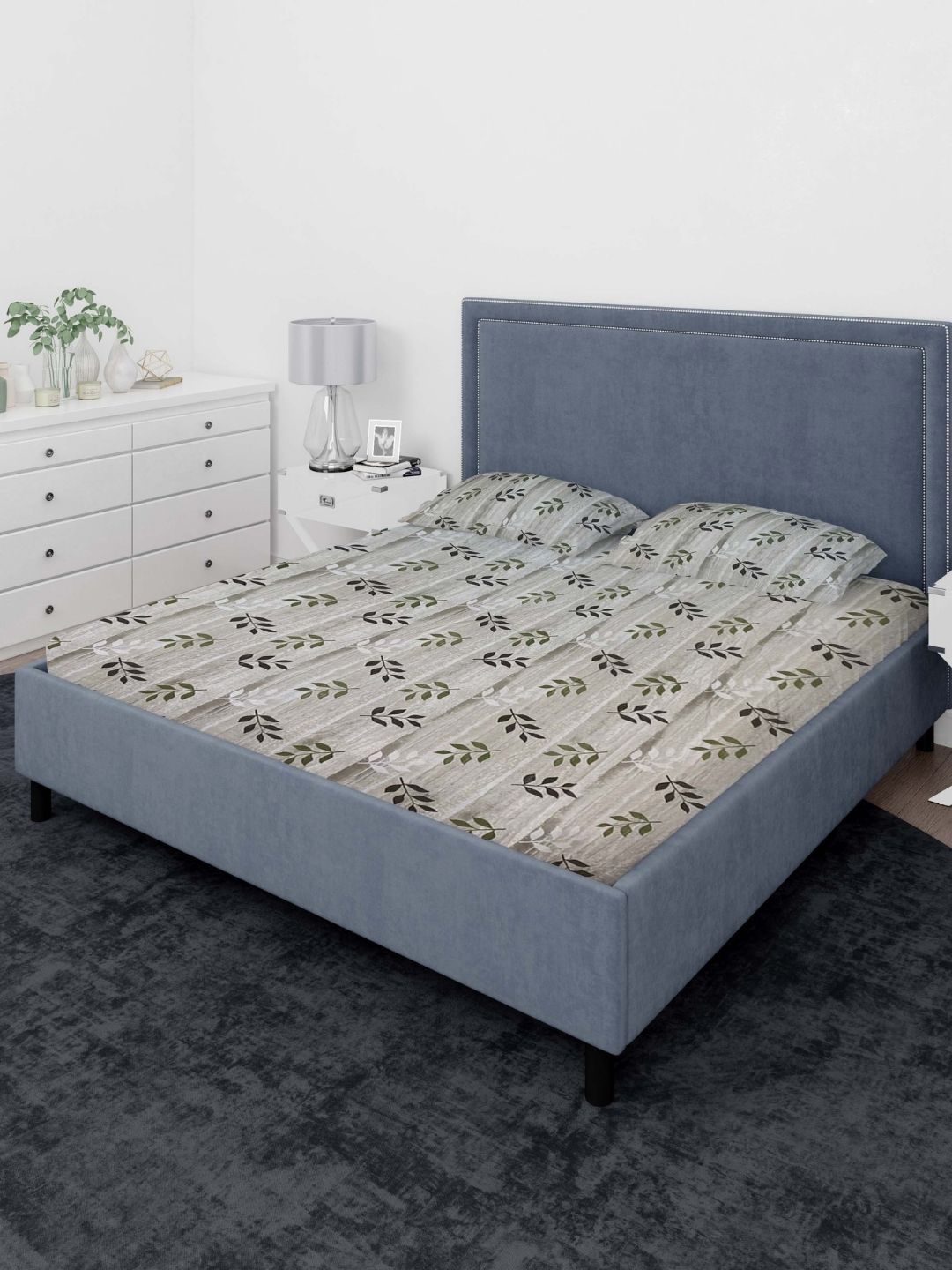 

Sleeping Owls- because your sleep matters Green Print 140 TC King Bedsheet & Pillow Covers