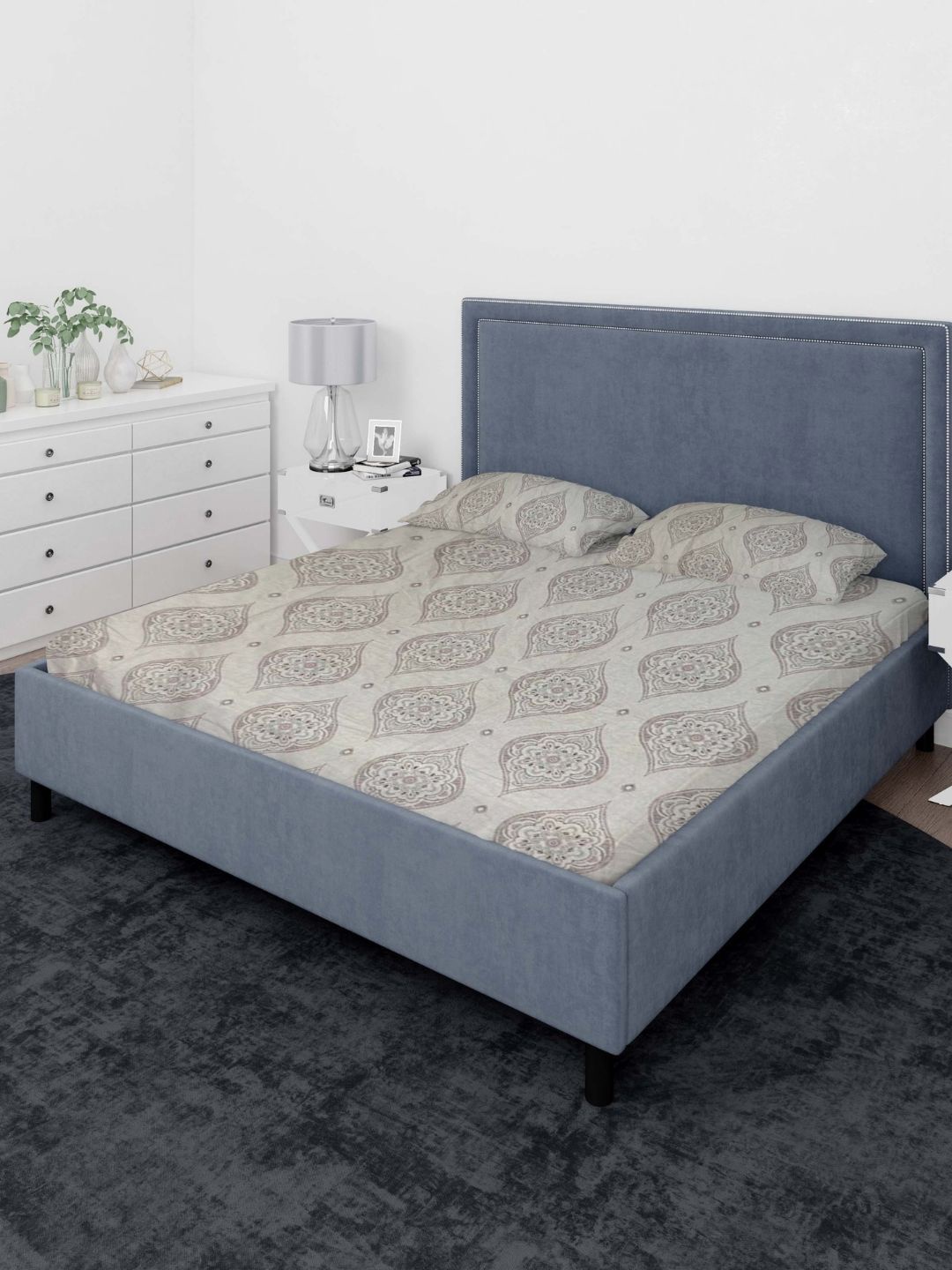 

Sleeping Owls- because your sleep matters Grey Print 140 TC King Bedsheet & Pillow Covers