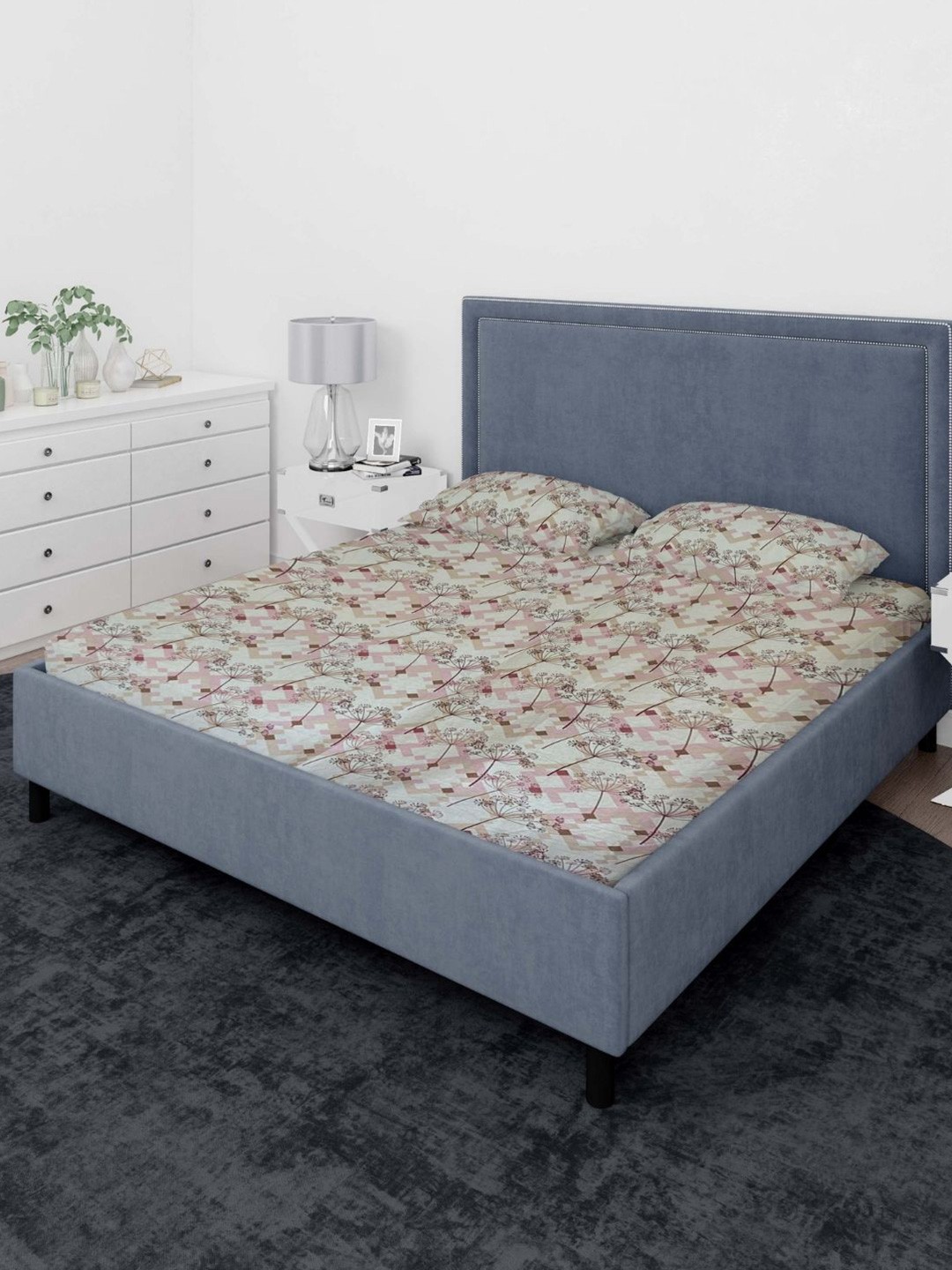 

Sleeping Owls- because your sleep matters Pink Floral 140TC King Bedsheet & Pillow Covers