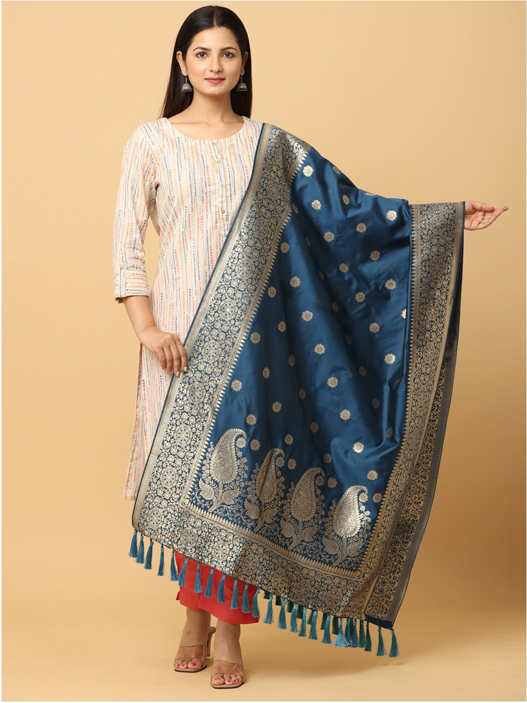 

VASTRANAND Floral Woven Design Dupatta with Zari, Navy blue