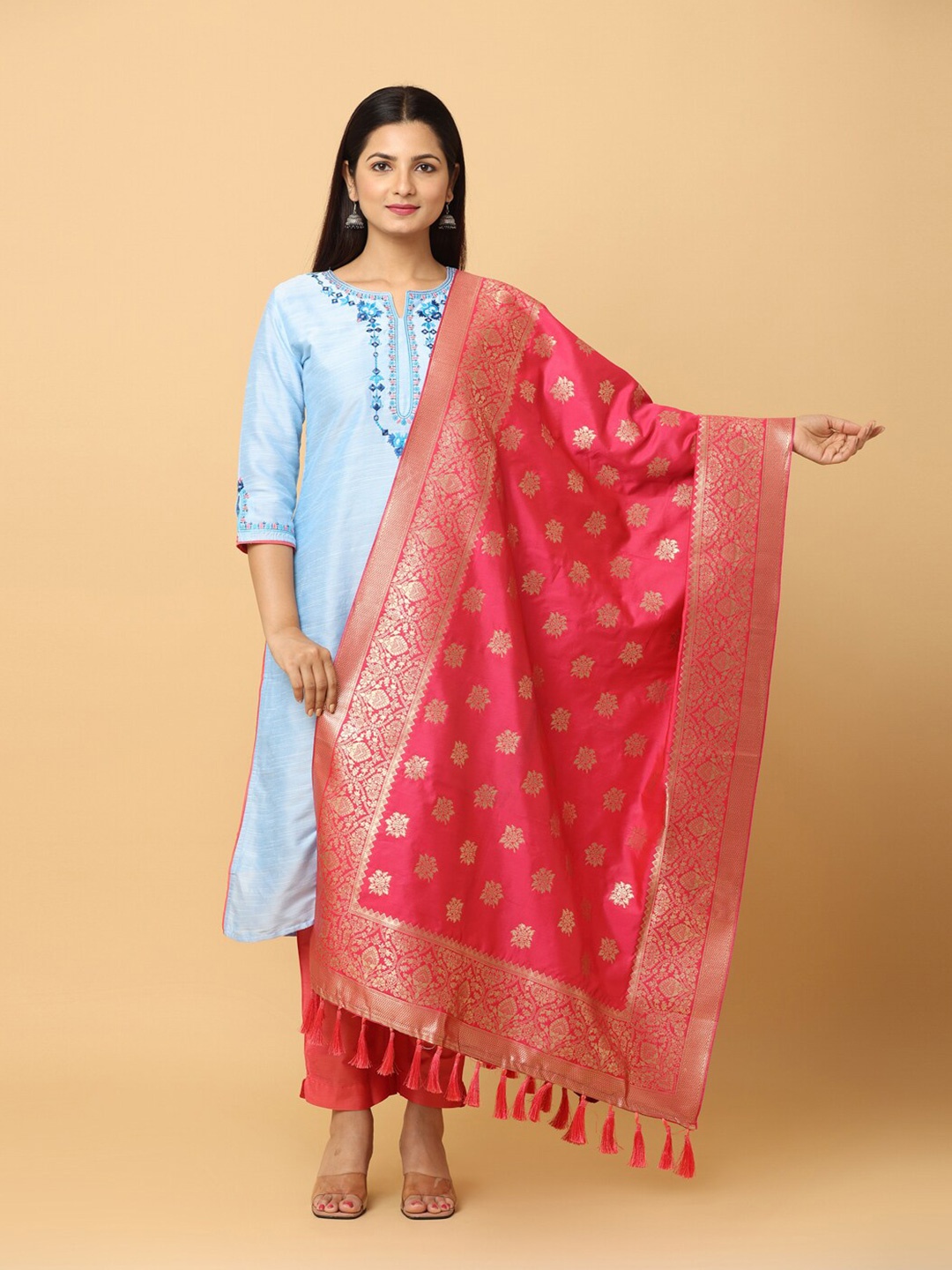 

VASTRANAND Floral Woven Design Tasselled Zari Dupatta, Red