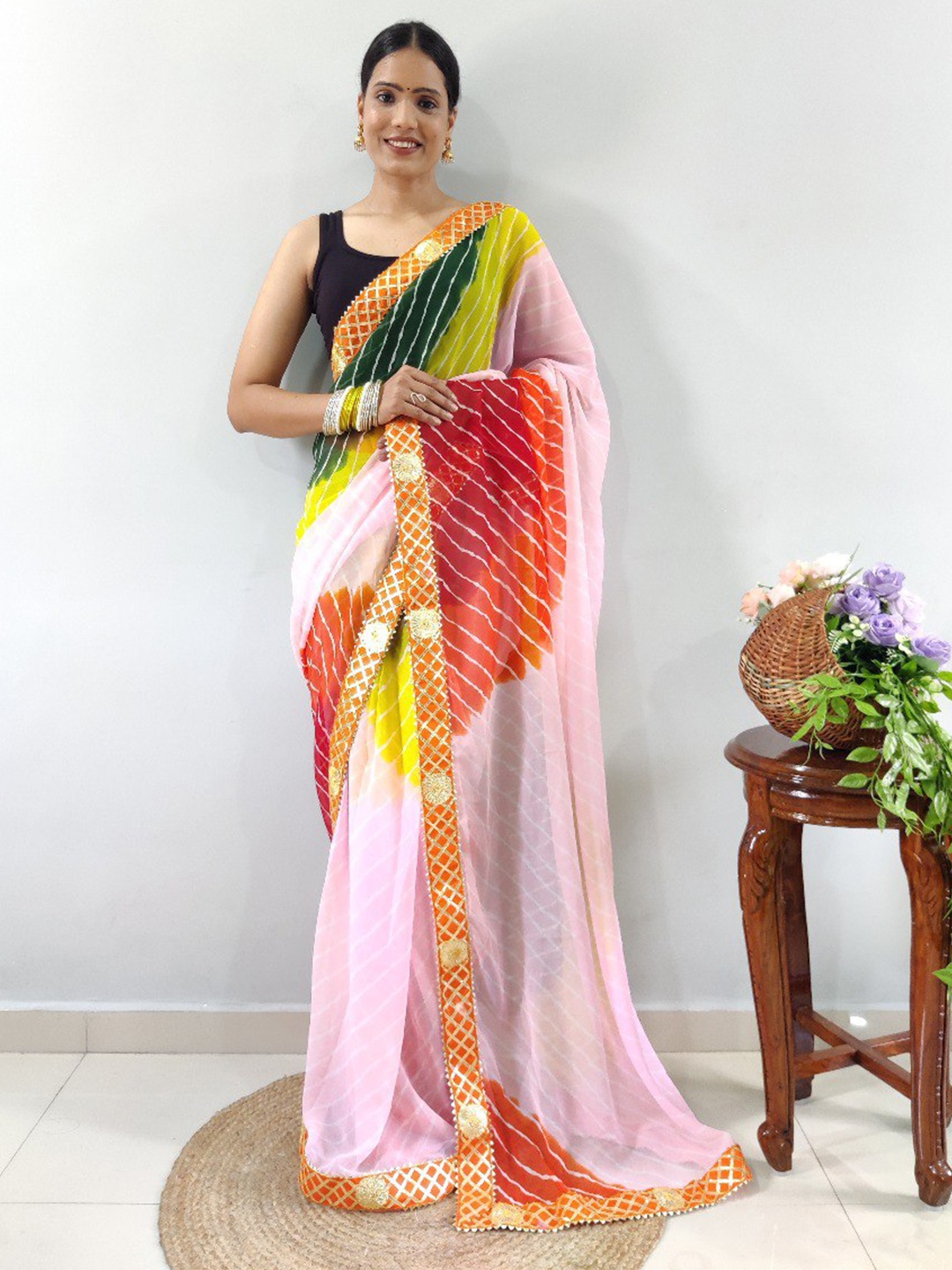 

VEERAX Leheriya Printed Gotta Patti Pure Georgette Ready to Wear Leheriya Saree, Green