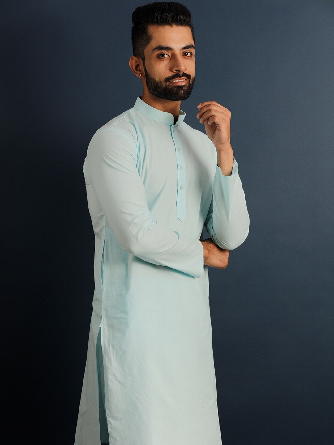 

Lightpole Mandarin Collar Long Sleeves Pure Cotton Straight Kurta, Sea green