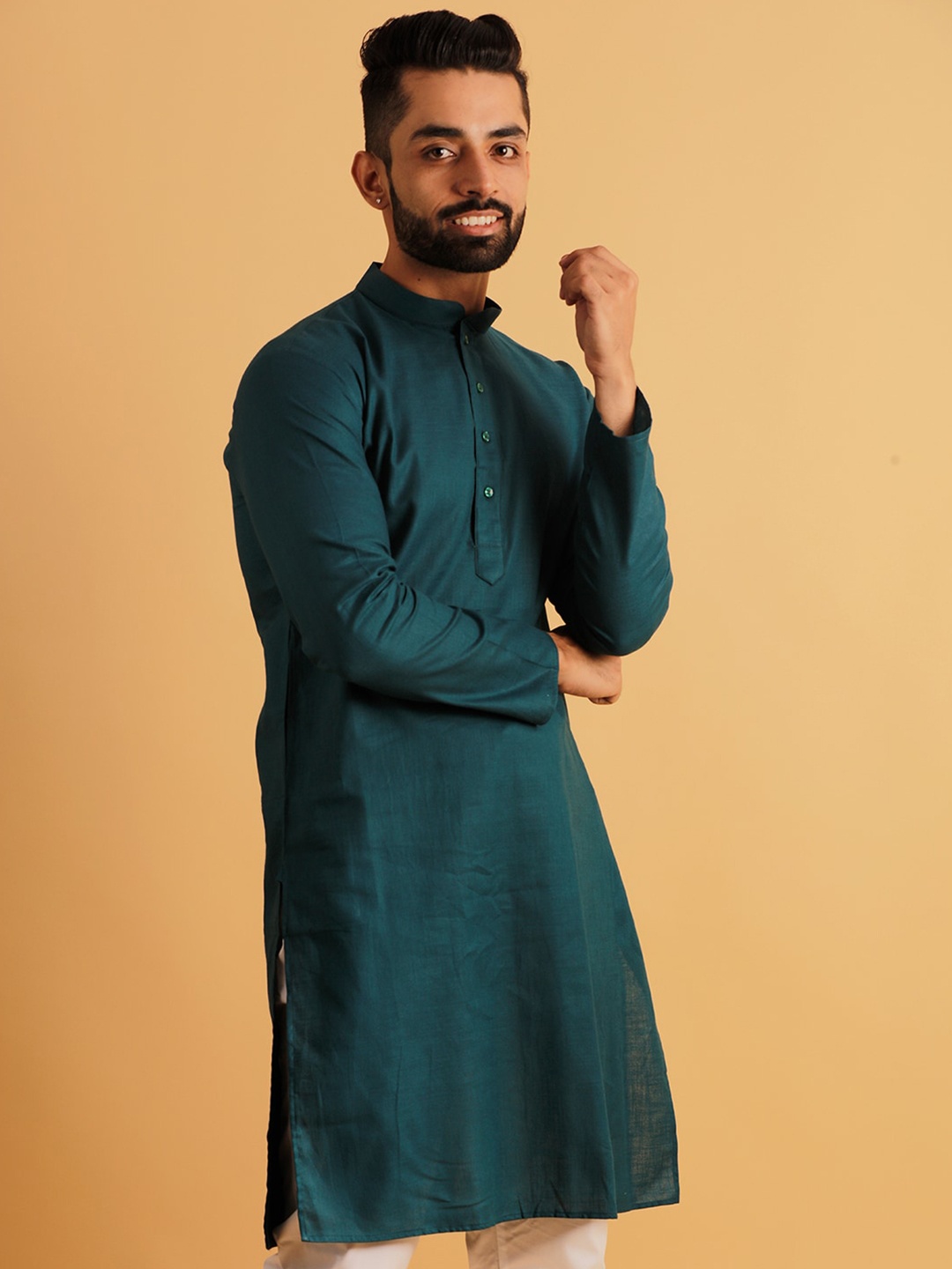 

Lightpole Men Green Geometric Cold-Shoulder Sleeves Thread Work Kurta, Teal