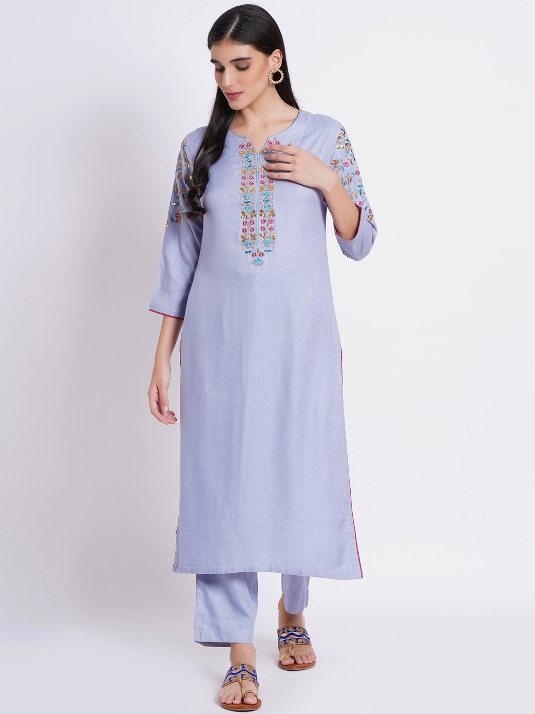 

SUTI Floral Embroidered Regular Kurta with Palazzos, Blue