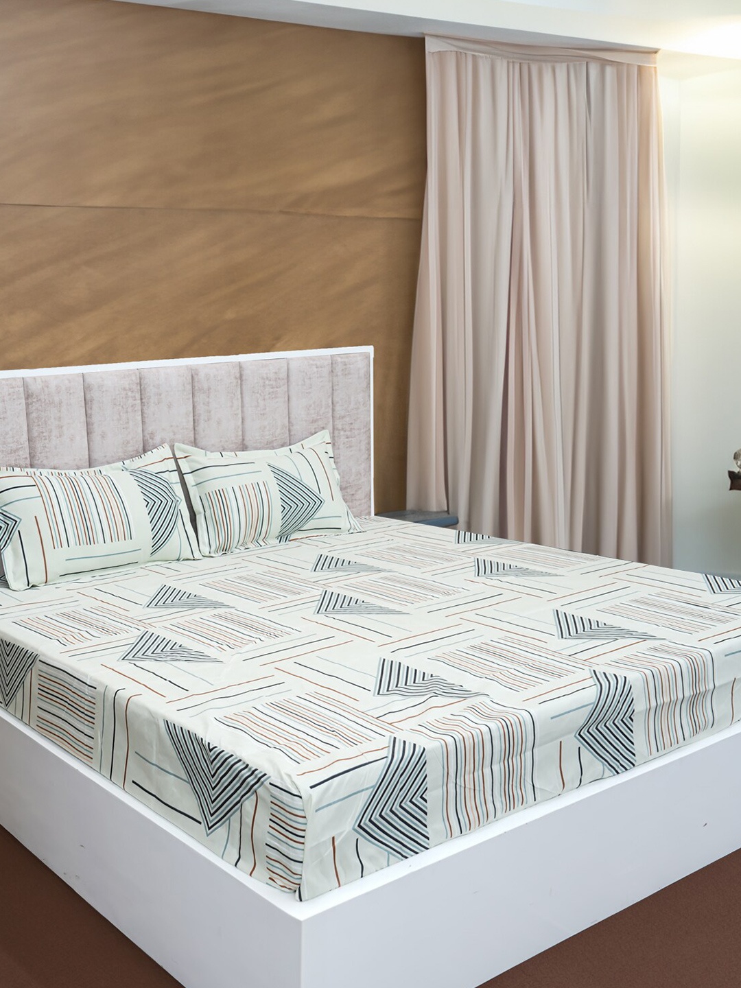 

BELLA TRUE White Geometric Microfiber 210 TC Flat King Bedsheet With 2 Pillow Covers