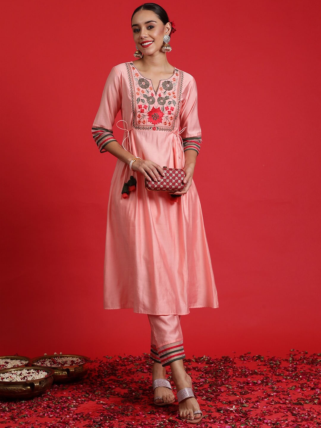 

Indo Era Floral Embroidered A-Line Thread Work Kurta With Trousers, Pink