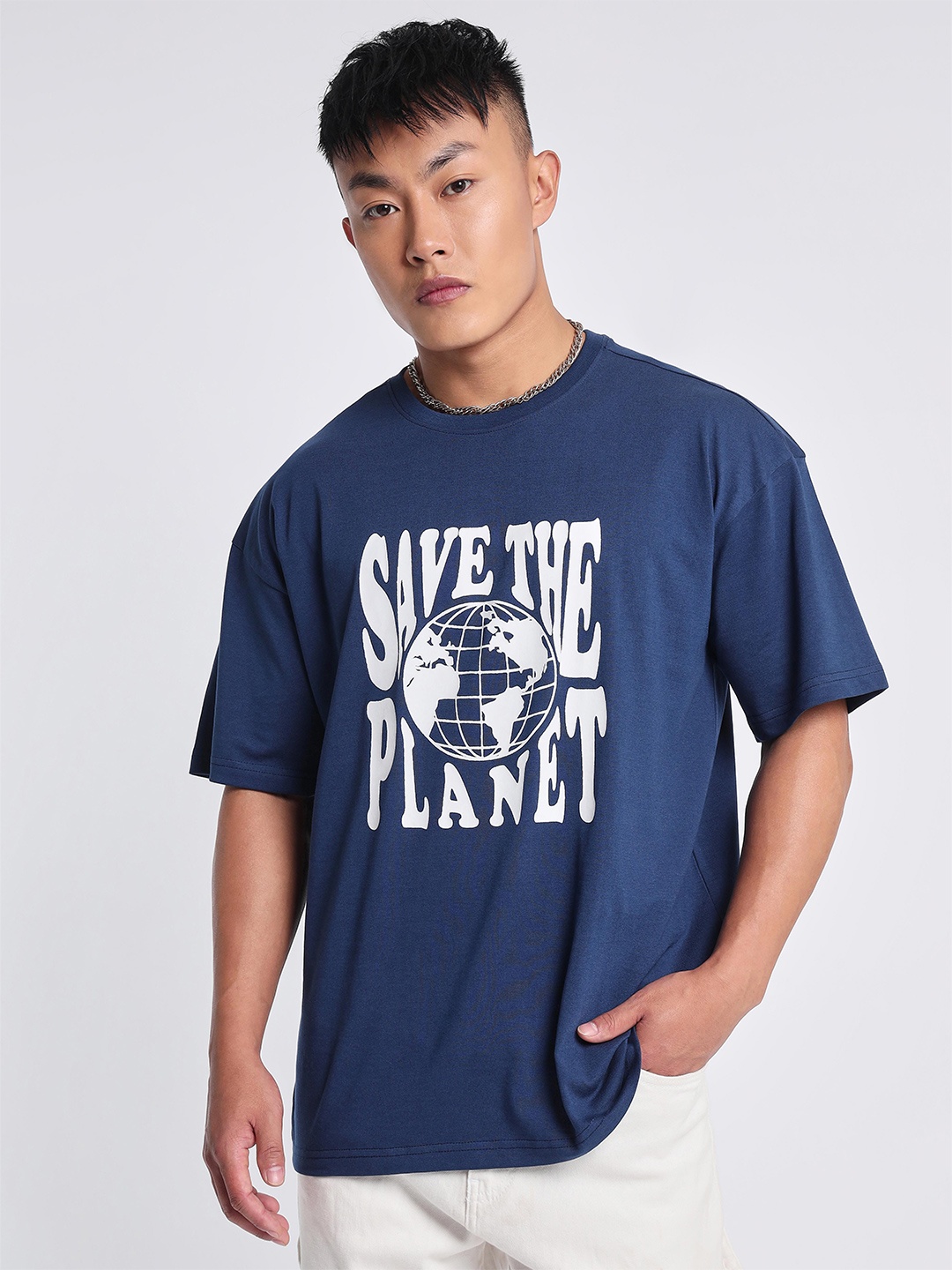 

Beyoung Typography Printed Drop-Shoulder Sleeves Oversized Cotton T-shirt, Navy blue