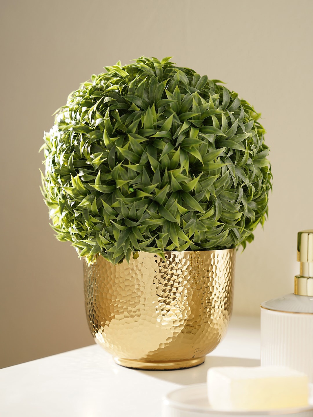 Pure Home and Living Gold Toned Hammered Metal Textured Decorative Bowl