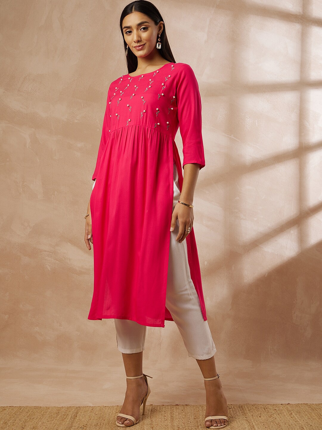 

all about you Embellished Straight Kurta, Red